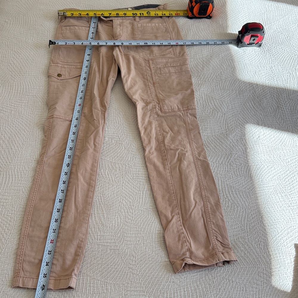 Daughters of the liberation cargo pants, 27